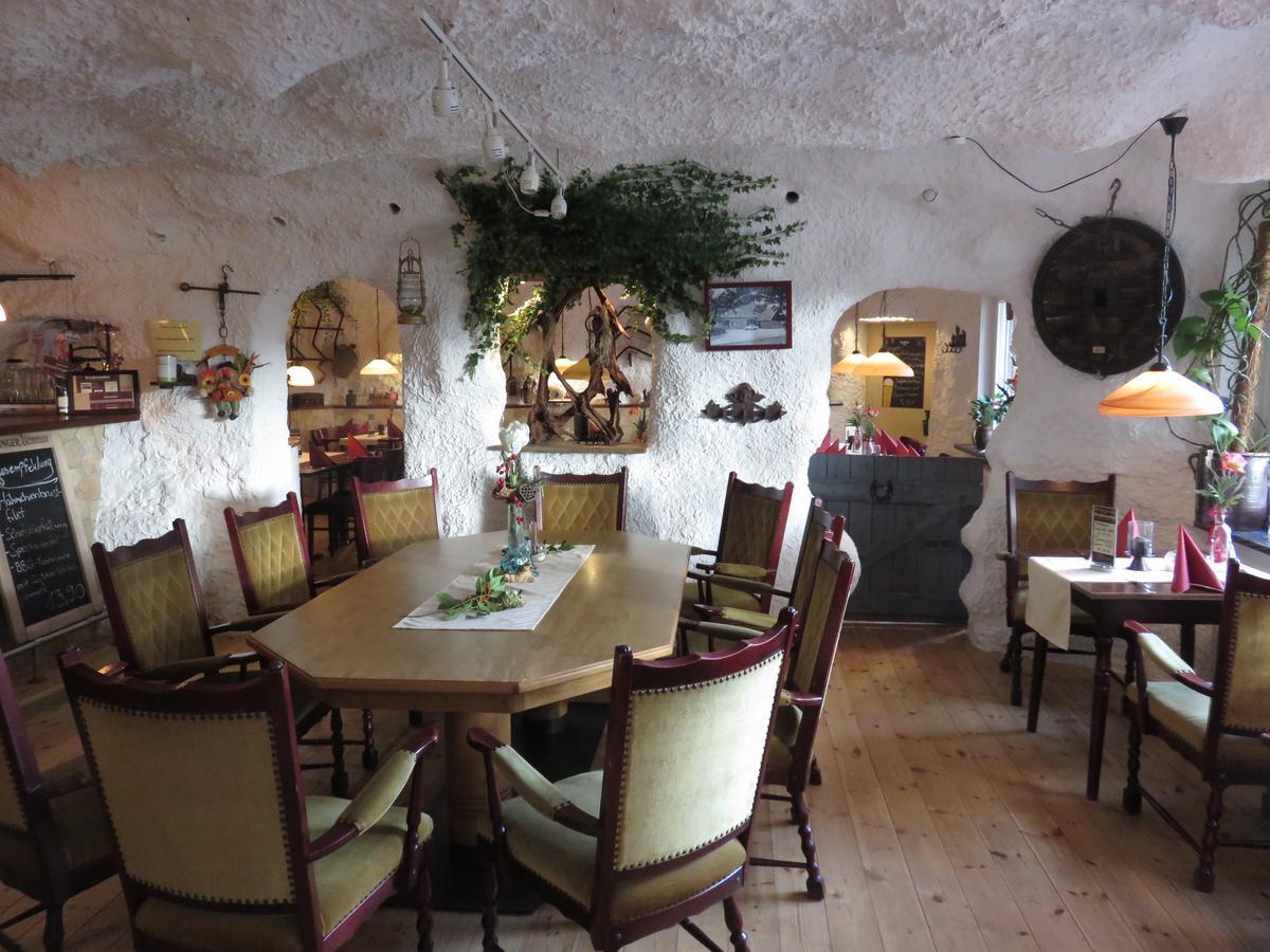Bredeneeker Gasthaus Rastorf Bagian luar foto