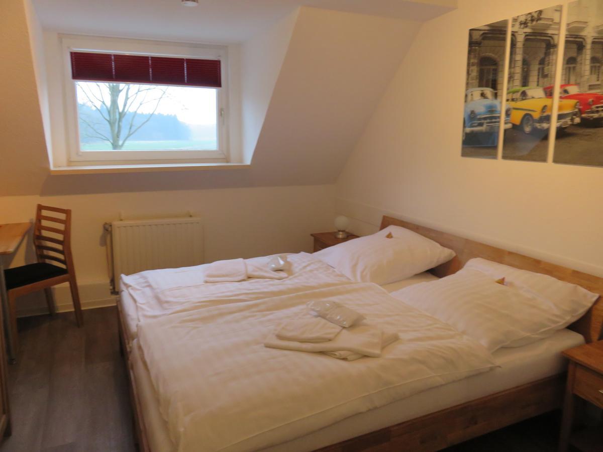 Bredeneeker Gasthaus Rastorf Bagian luar foto