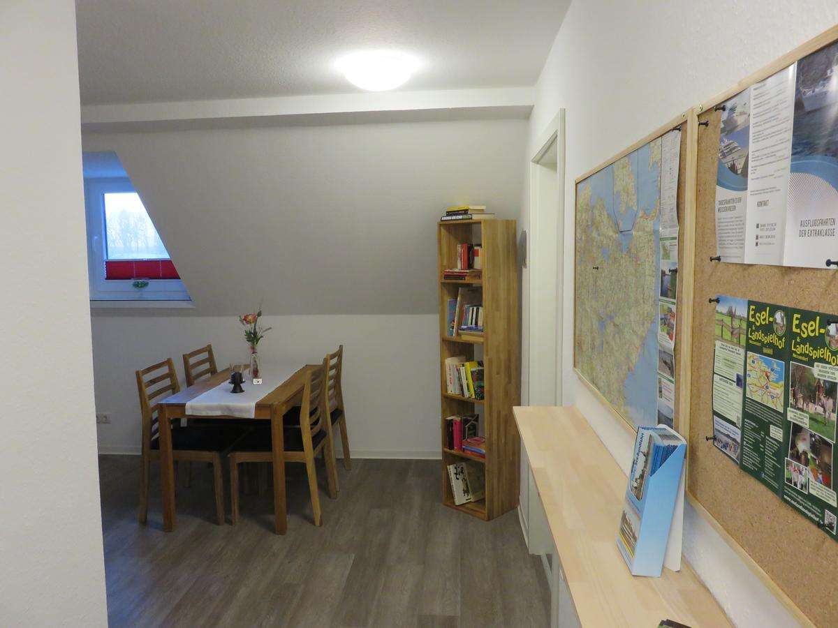 Bredeneeker Gasthaus Rastorf Bagian luar foto