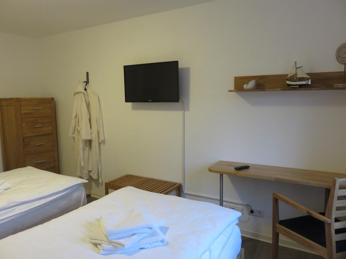 Bredeneeker Gasthaus Rastorf Bagian luar foto