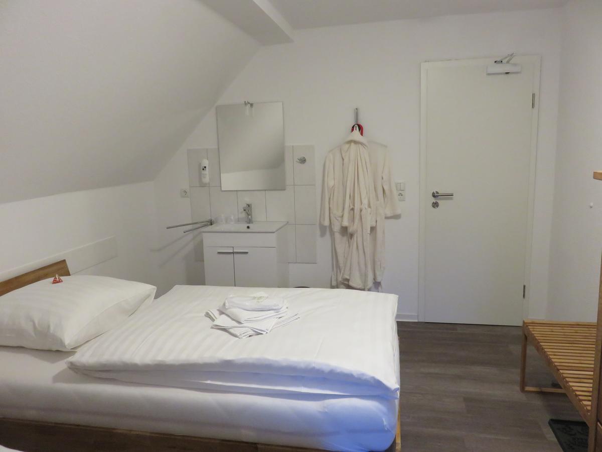 Bredeneeker Gasthaus Rastorf Bagian luar foto